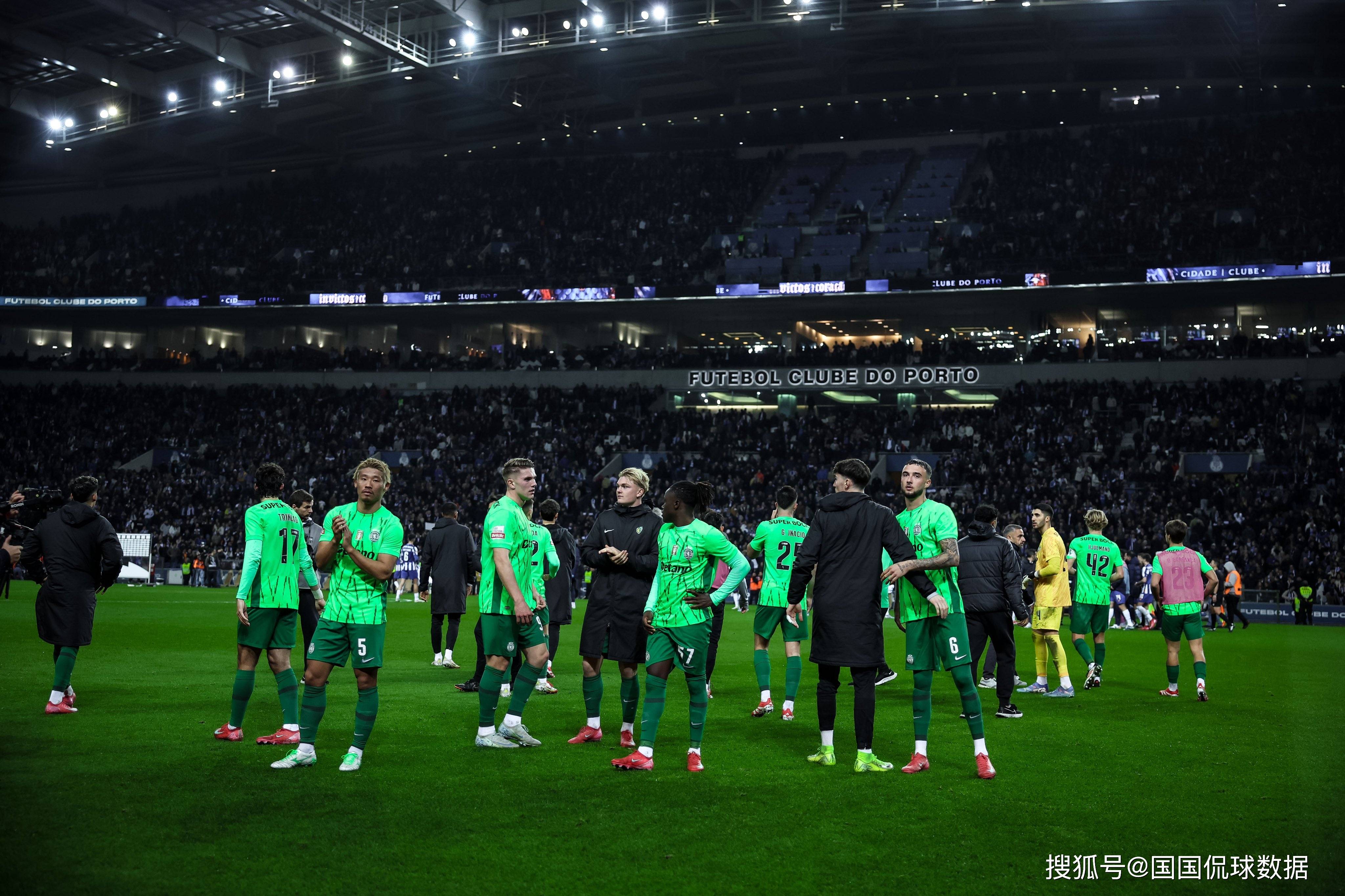 欧锦赛预选赛激烈开打,各队展现斗志备战 欧锦赛预选赛激烈开打,各队展现斗志备战