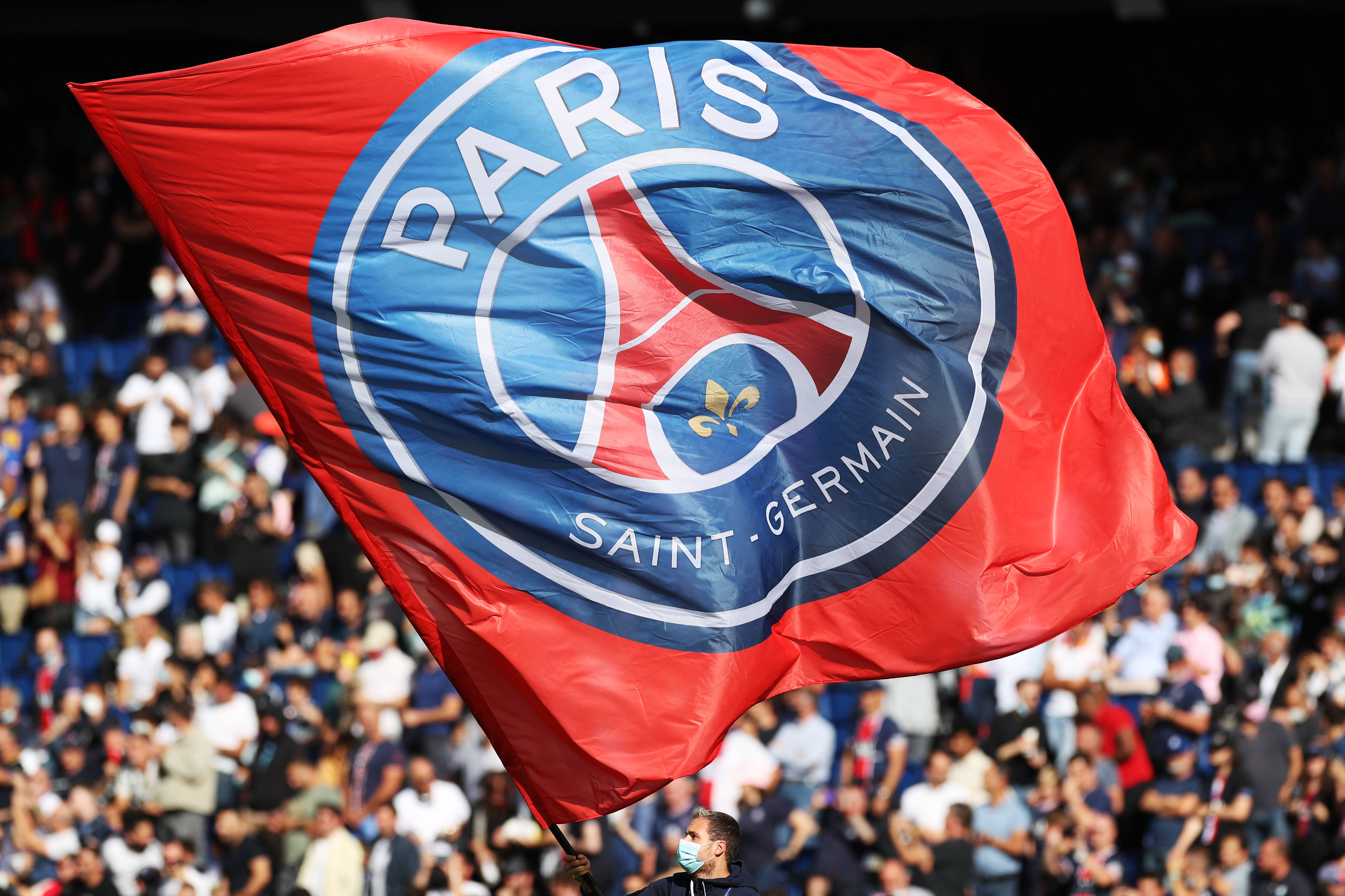 巴黎圣日耳曼逆转晋级下一轮