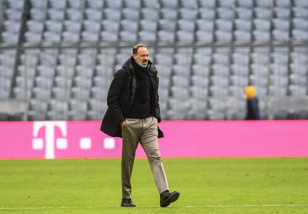 包含斯图加特队员暴露训练不足问题，教练组恐慌的词条