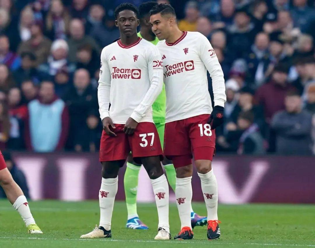 曼联备受关注,准备迎战阿贾克斯 曼联备受关注,准备迎战阿贾克斯