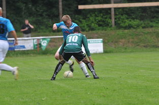 开云体育在线-鹿岛鹿角球员训练强度加大，力求最佳竞技状态