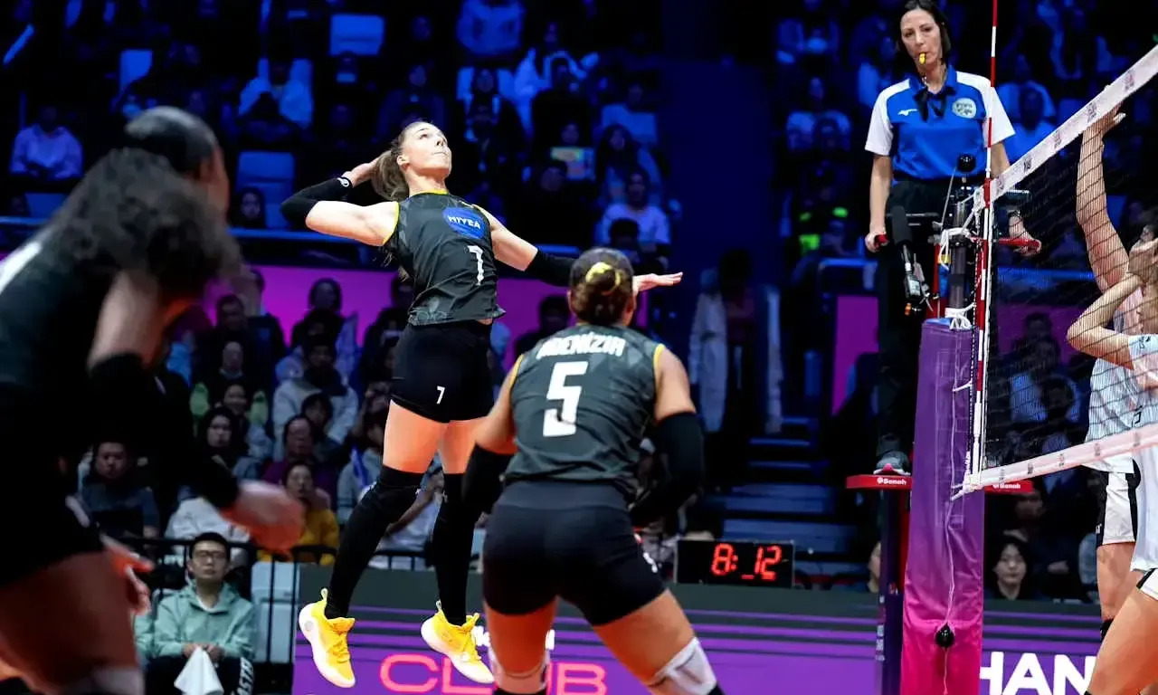 开云体育入口-巴西女子排球队实力碾压对手，终结战斗