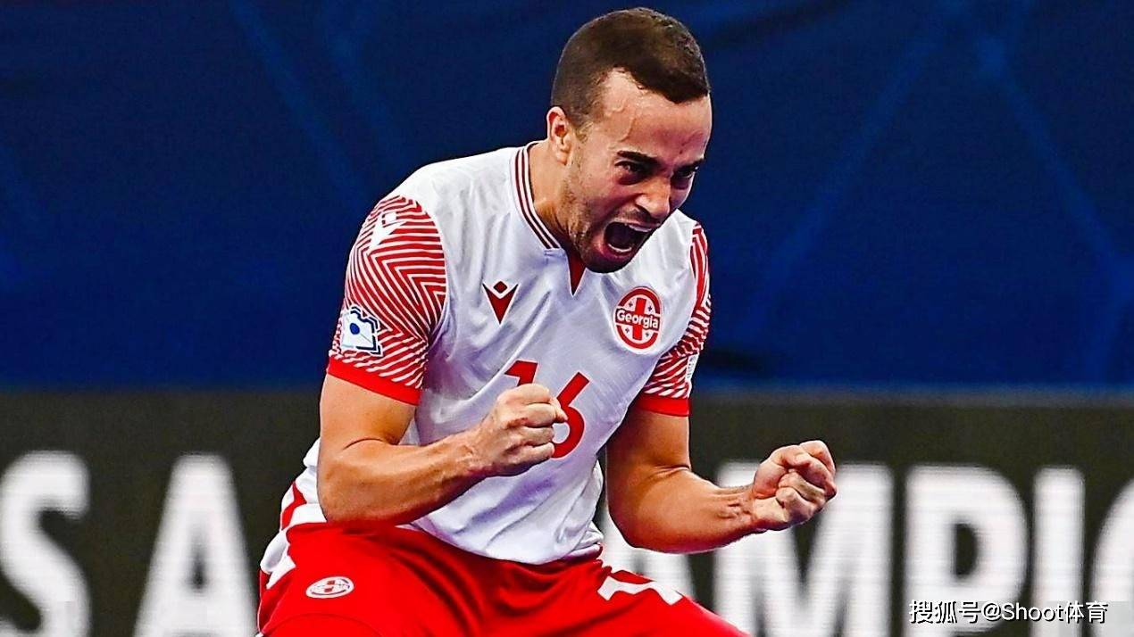 开云体育官方网站-卢森堡选手在比赛中击败对手