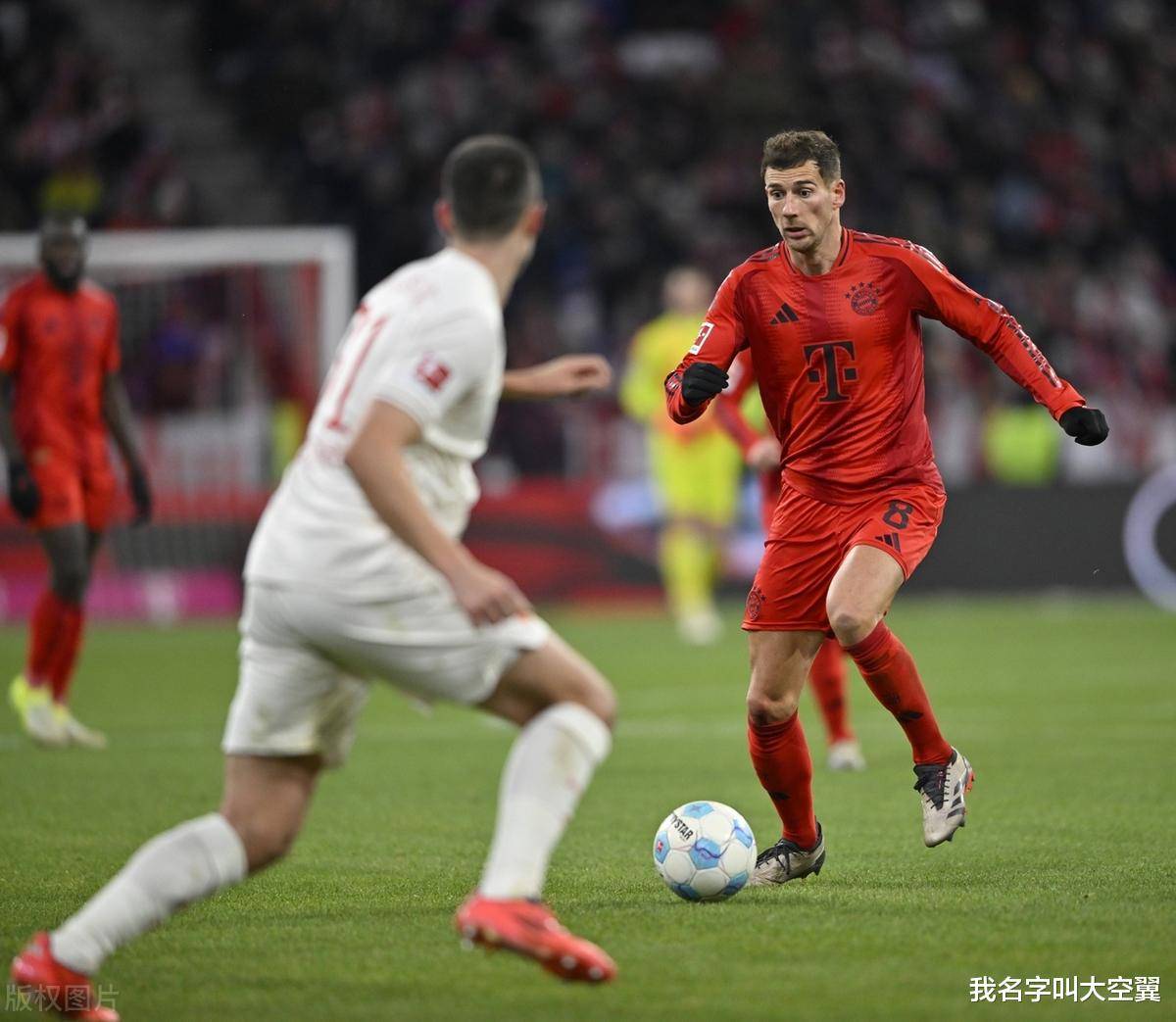开云体育下载-拜仁慕尼黑客场告捷，德甲领跑仍坚挺的简单介绍