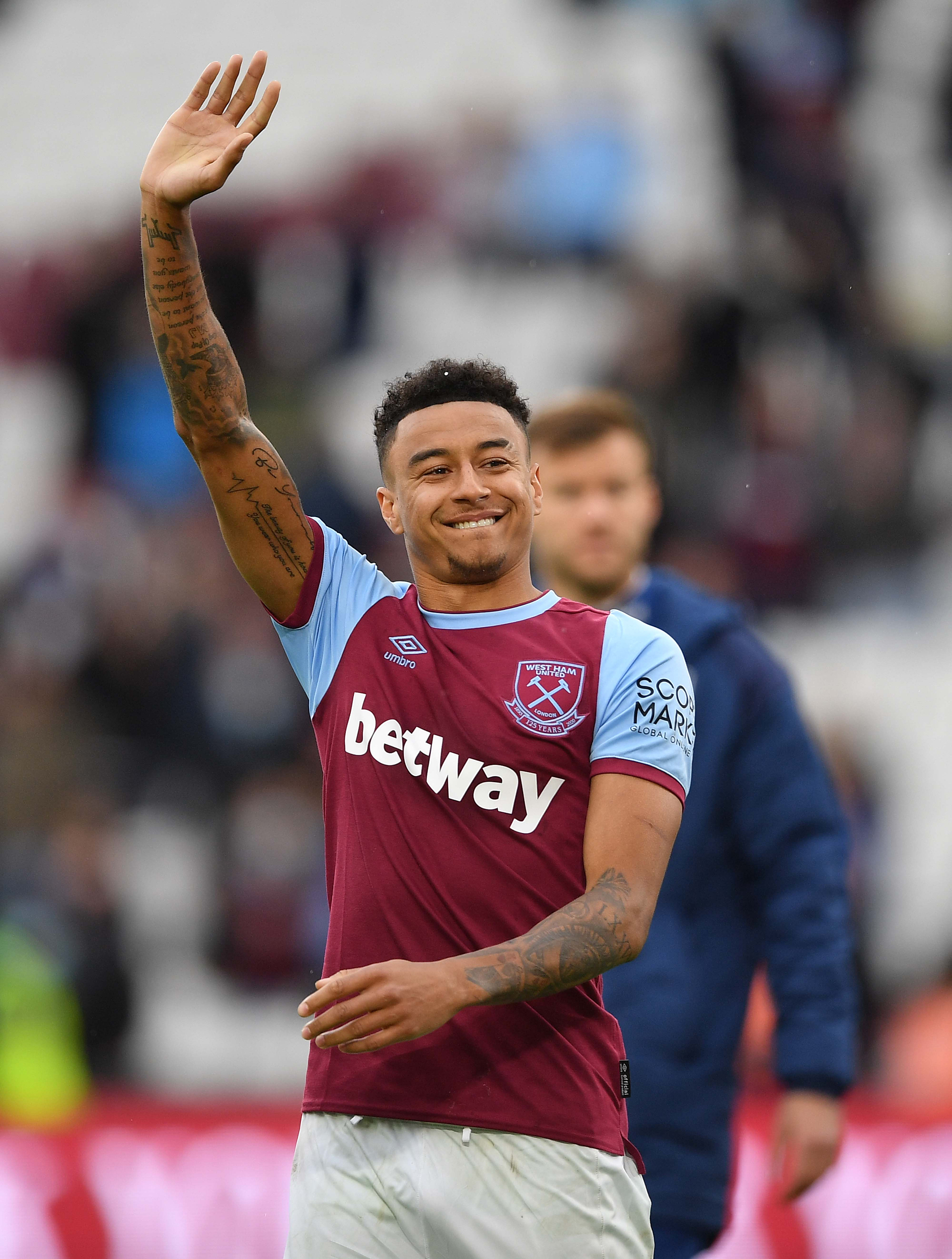 罗马客场惊险逆转,豪取胜利重返前四的简单介绍 罗马客场惊险逆转,豪取胜利重返前四的简单介绍