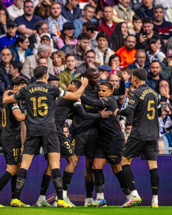 瓦伦西亚战胜对手,重返联赛前四 瓦伦西亚战胜对手,重返联赛前四