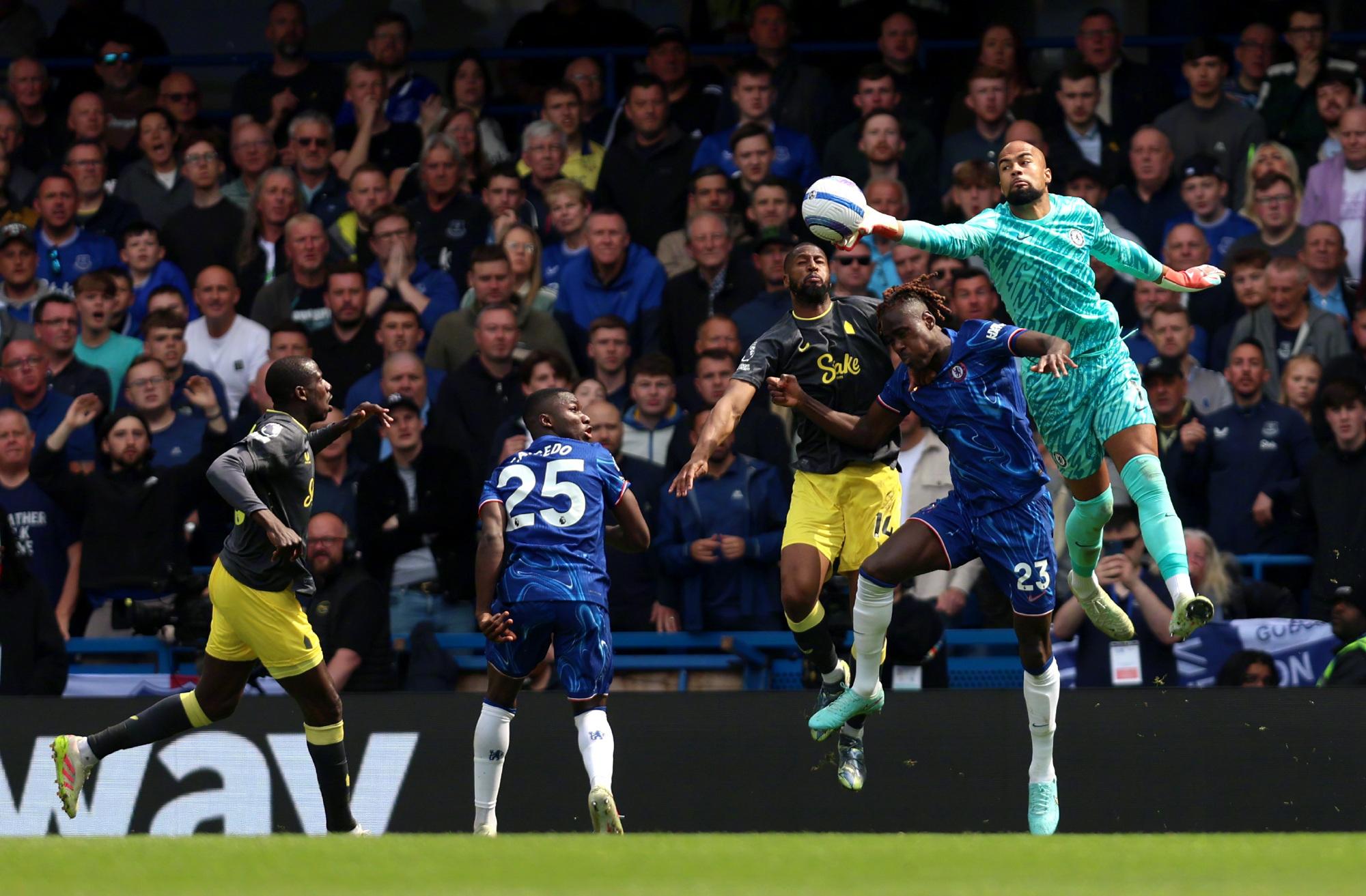 埃尔切主场险胜塞尔塔