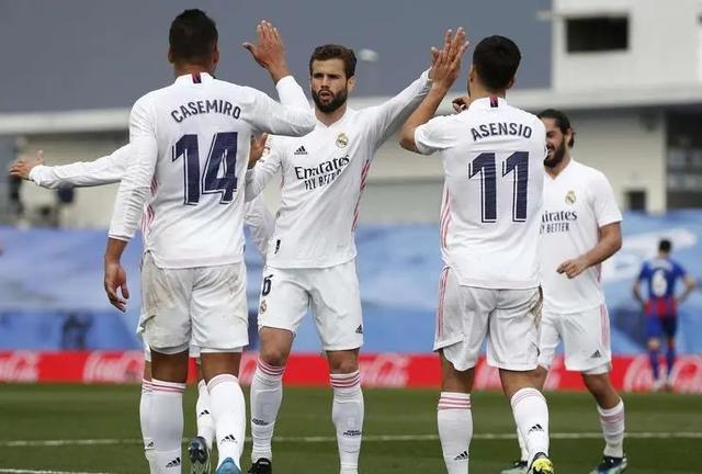 柏林赫塔主场大胜对手,实现连胜 柏林赫塔主场大胜对手,实现连胜