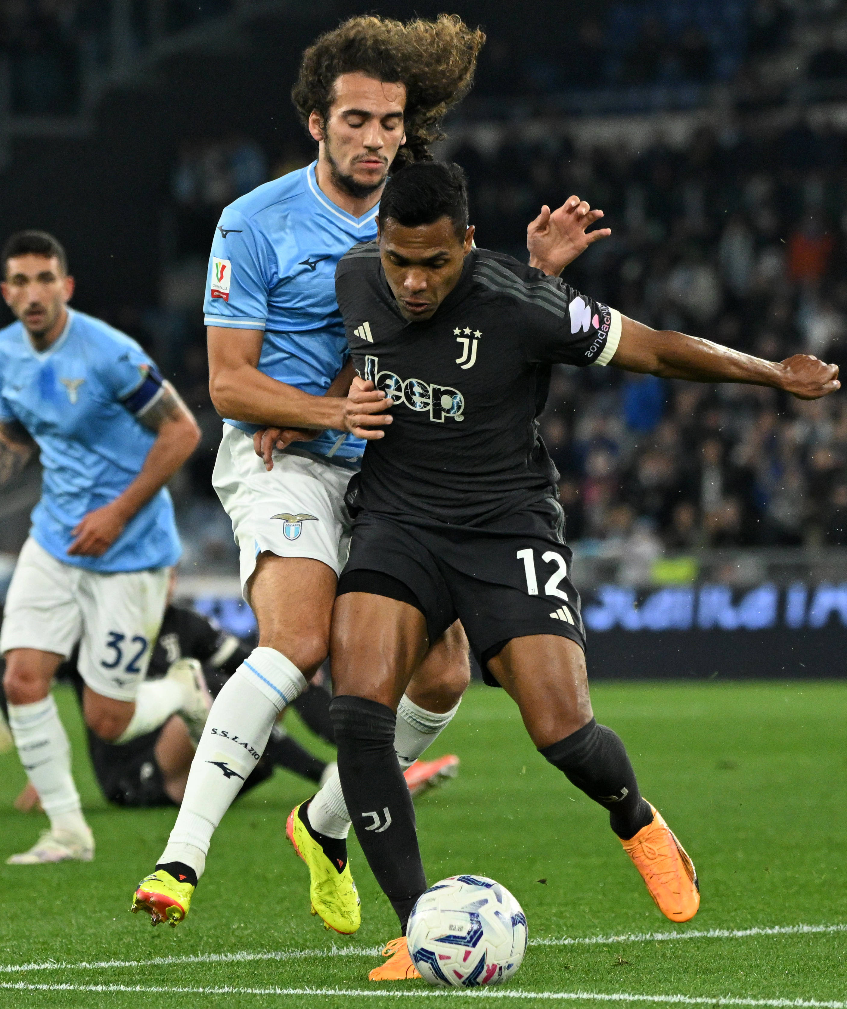 开云APP-包含尤文图斯在欧冠比赛中展现出色表现，势不可挡的词条