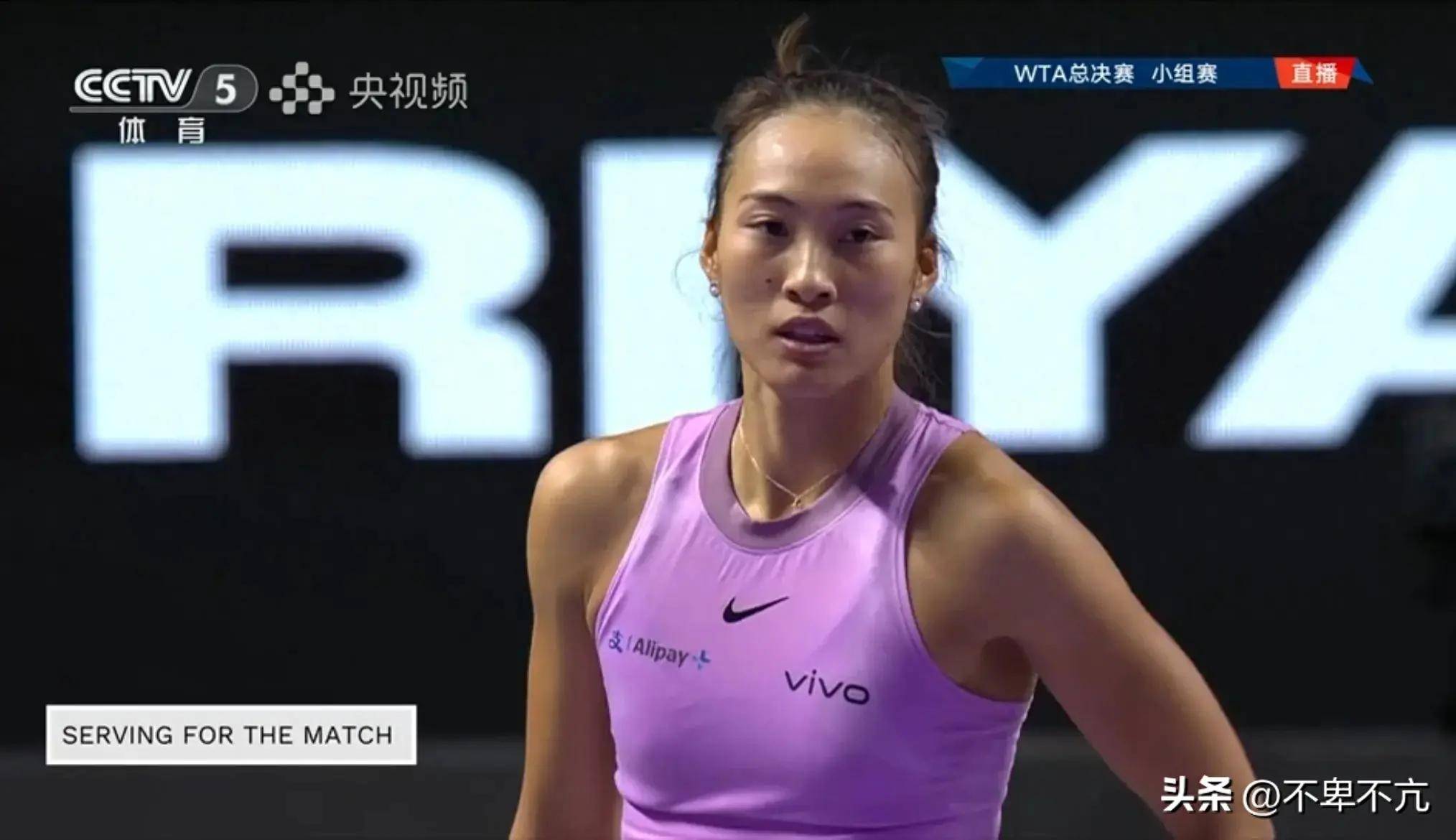 捷克女足全面强攻，轻松晋级的简单介绍