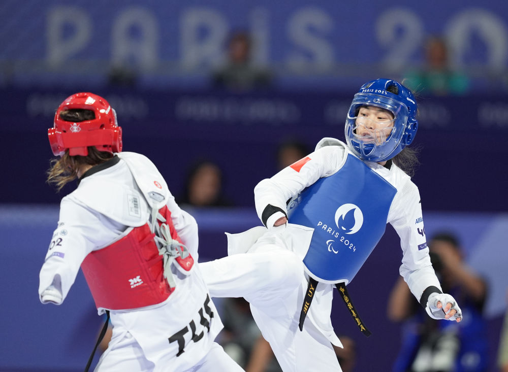 跆拳道比赛中芬兰选手取得亚军