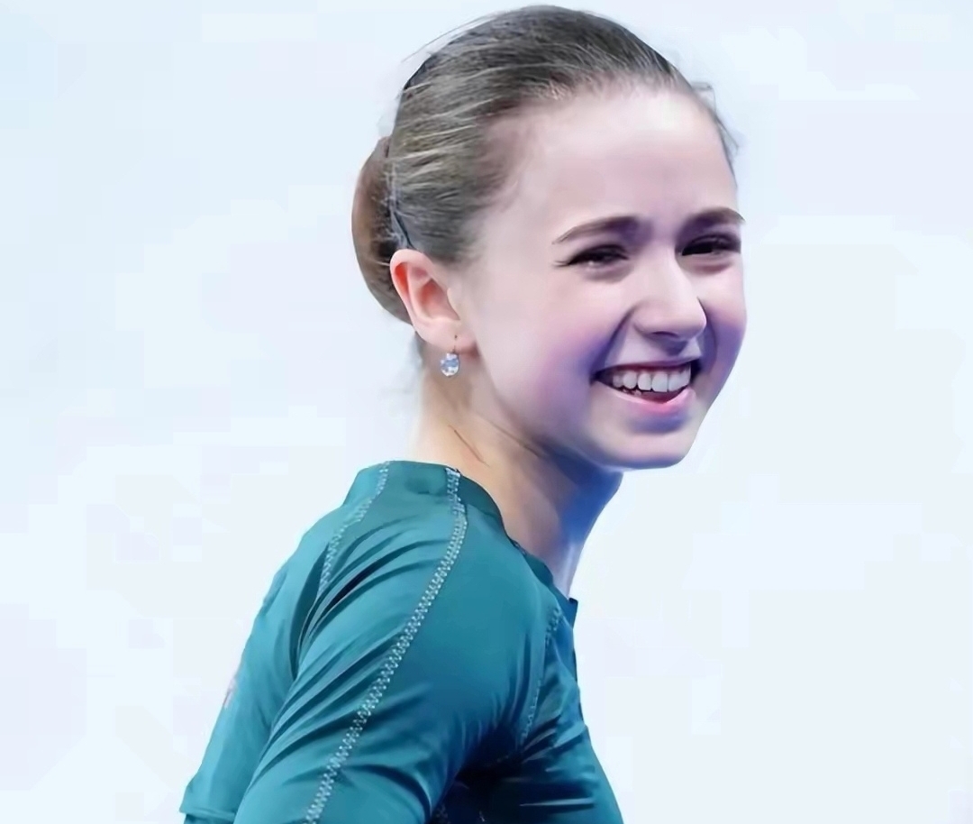 俄罗斯女子拳击选手力克对手，晋级半决赛