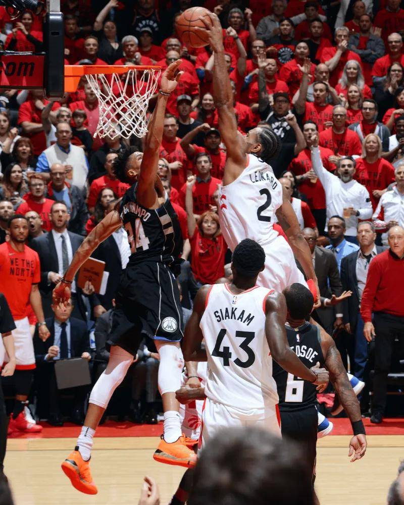 猛龙客场力克勇士，伦纳德突破进攻轻松制胜的简单介绍