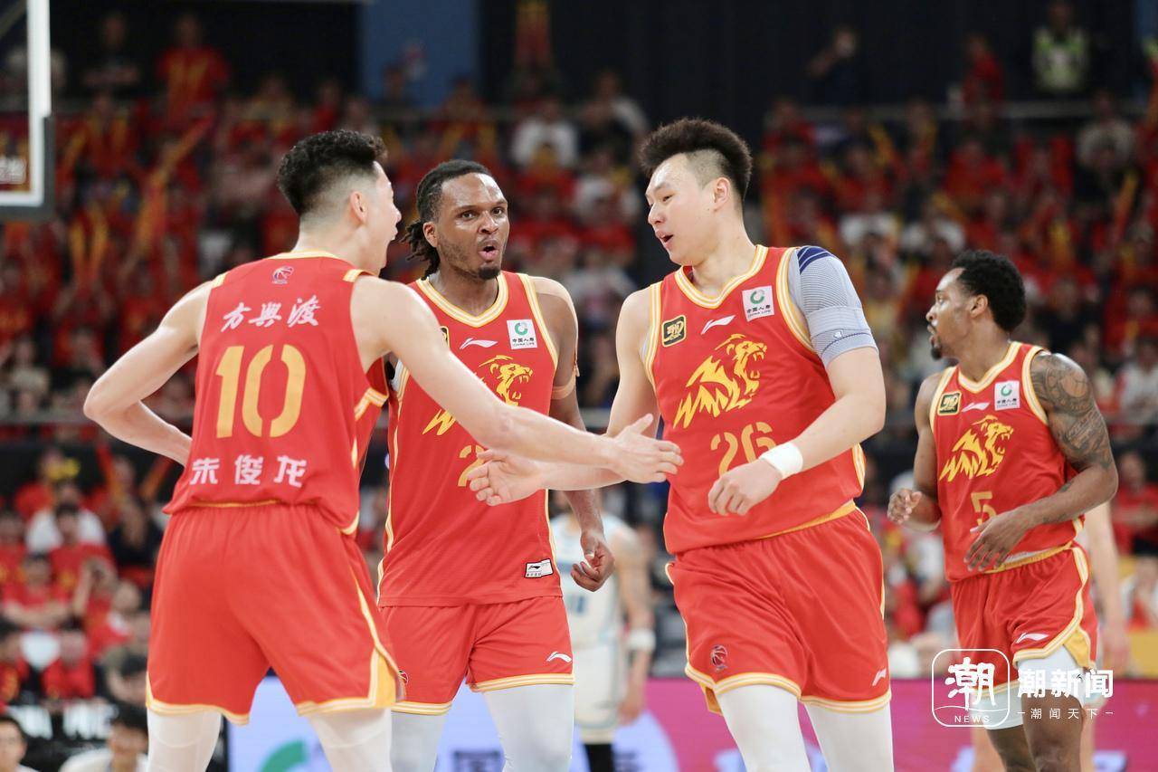 开云体育APP下载-广厦男篮对阵福建男篮，比赛胜利会属于谁？的简单介绍