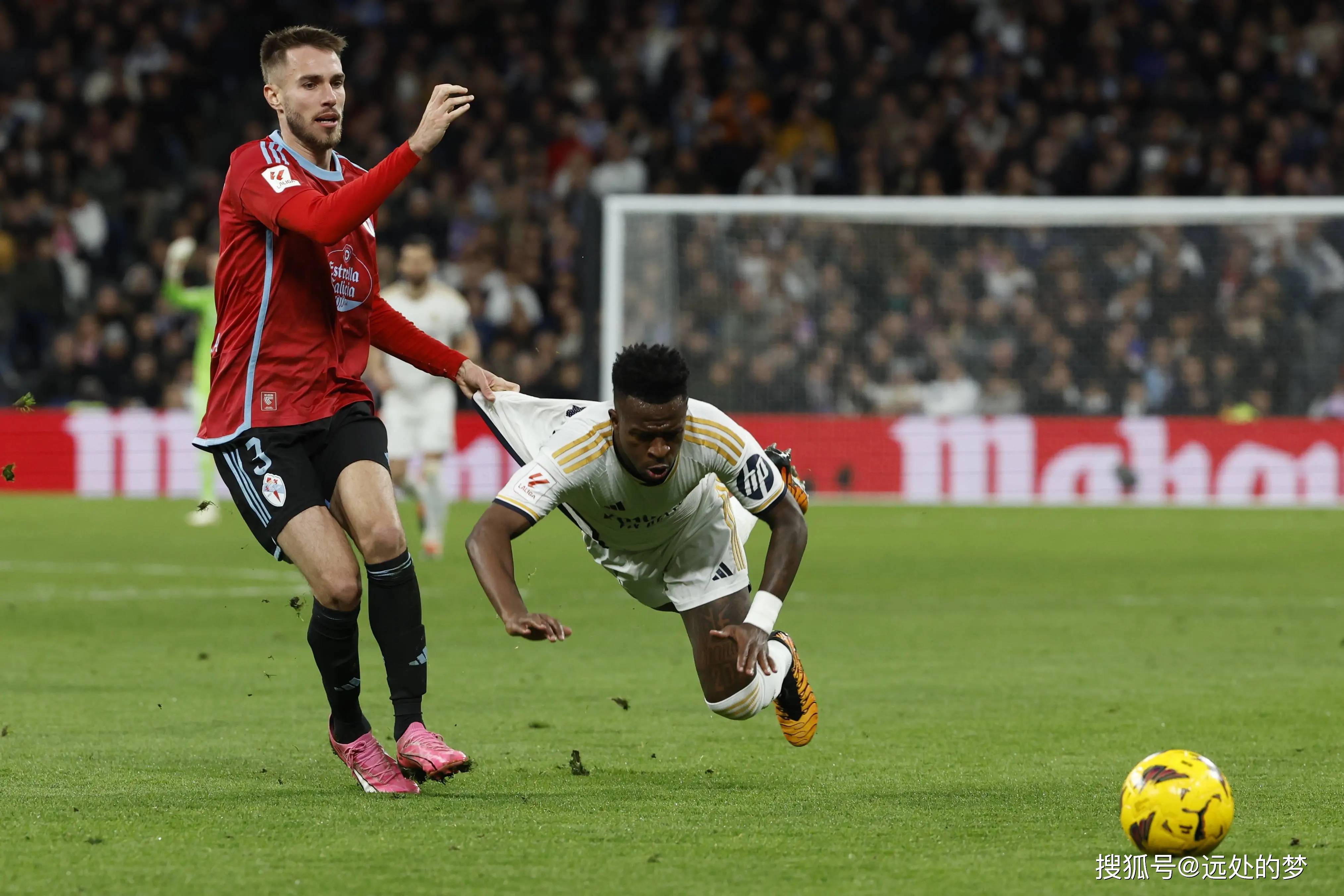 沃尔夫斯堡主场大胜，稳固欧战席位的简单介绍