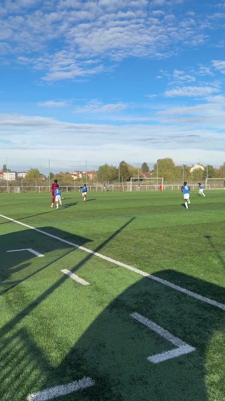 包含阿美尼亚欧冠之路成谜，输给梅斯收获一分的词条