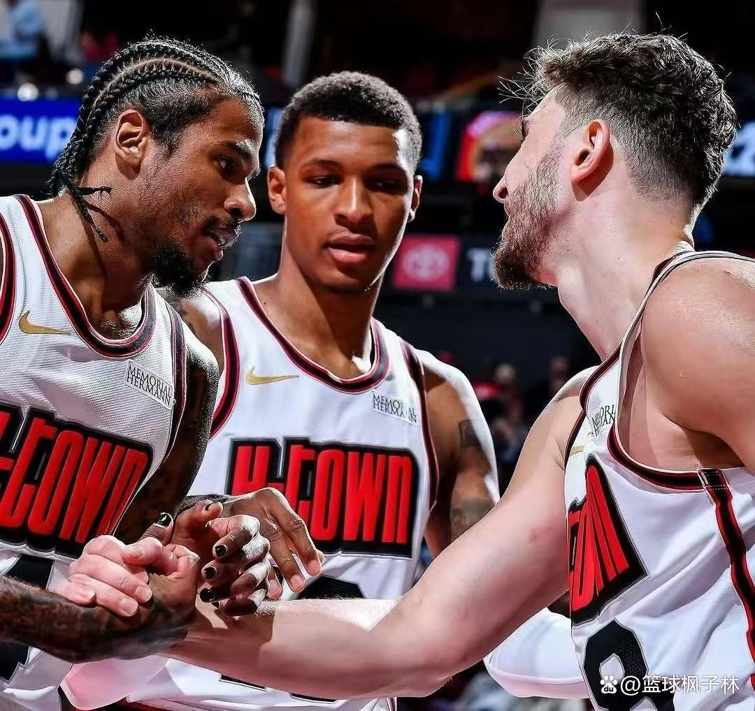 包含巴西举行棒球比赛，火箭表现压倒性的词条