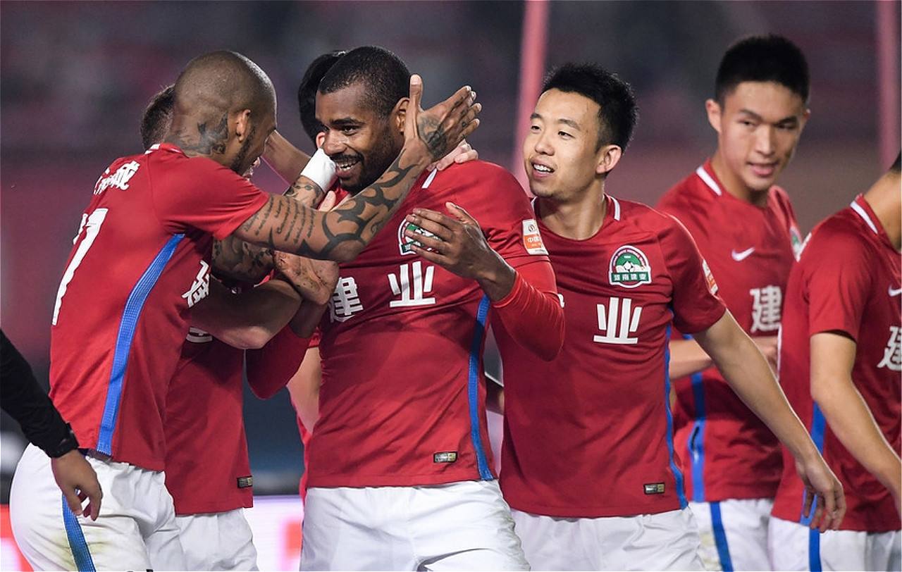 开云体育官网-河南建业队员集体努力，力争保级成功的简单介绍