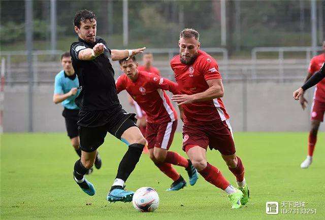 开云下载-沃尔夫斯堡客场逆转成功，稳固中游地位