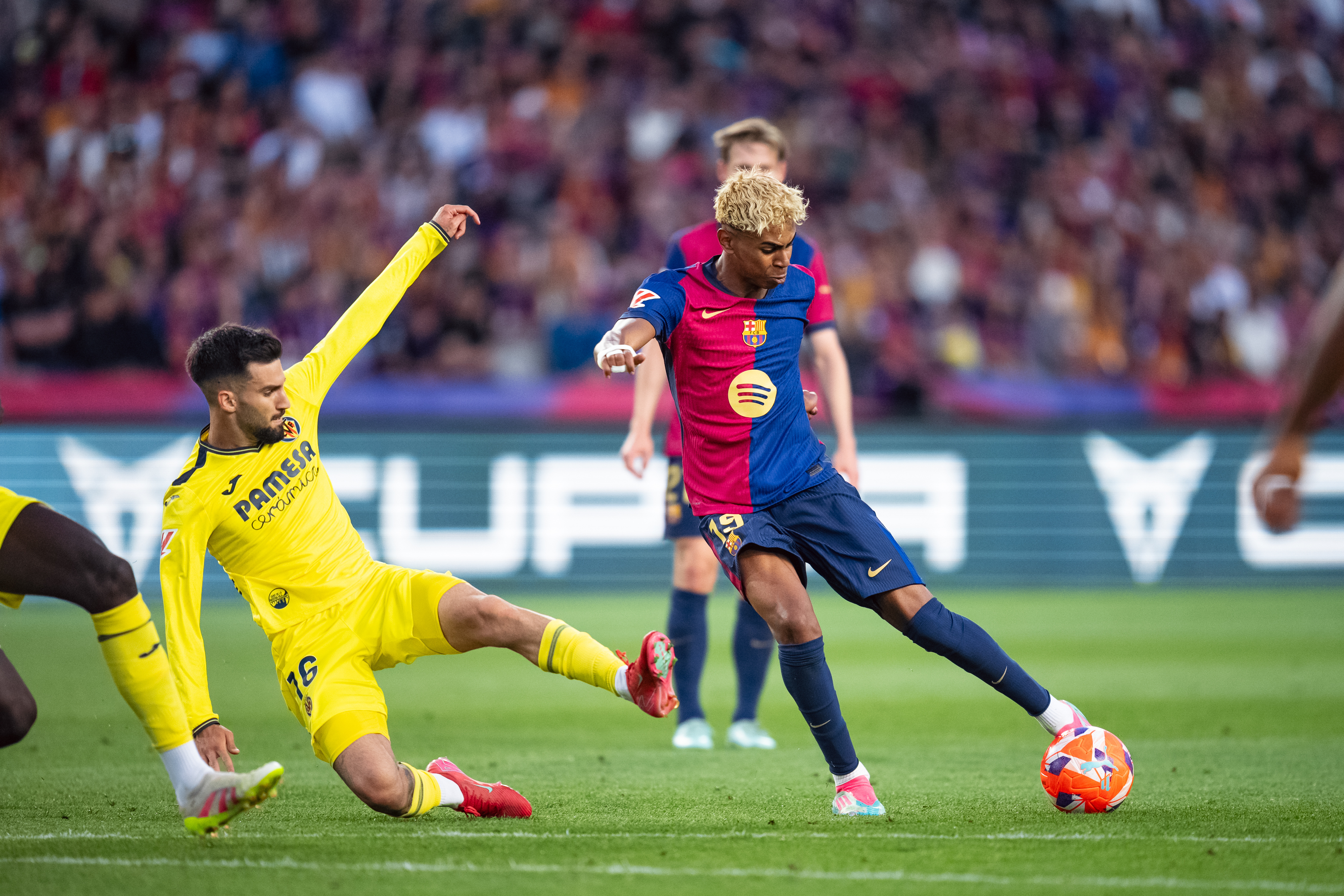 夺冠热门！体育明星参加国际足球比赛