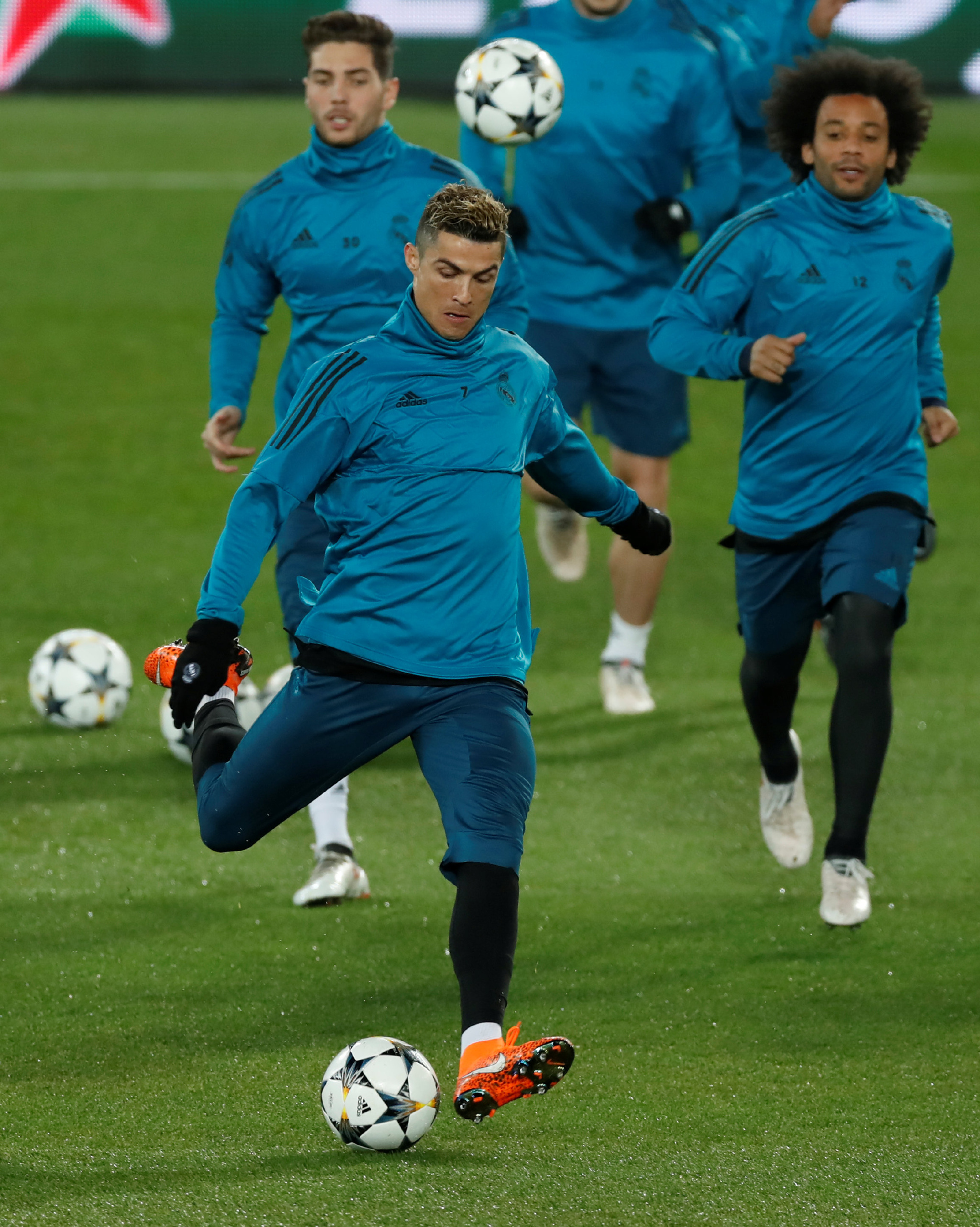 皇马备战欧冠半决赛，全力攻关斩将