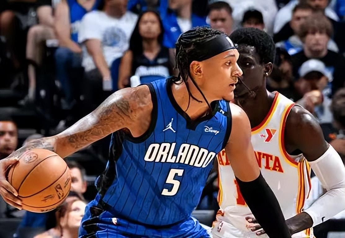 魔术队在比赛中精彩反击，逆转击败对手晋级季后赛的简单介绍