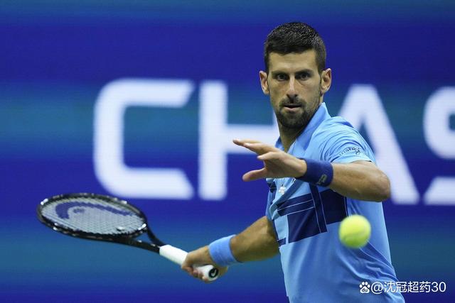 美国网球队鏖战法国网球队，费德勒关键制胜的简单介绍