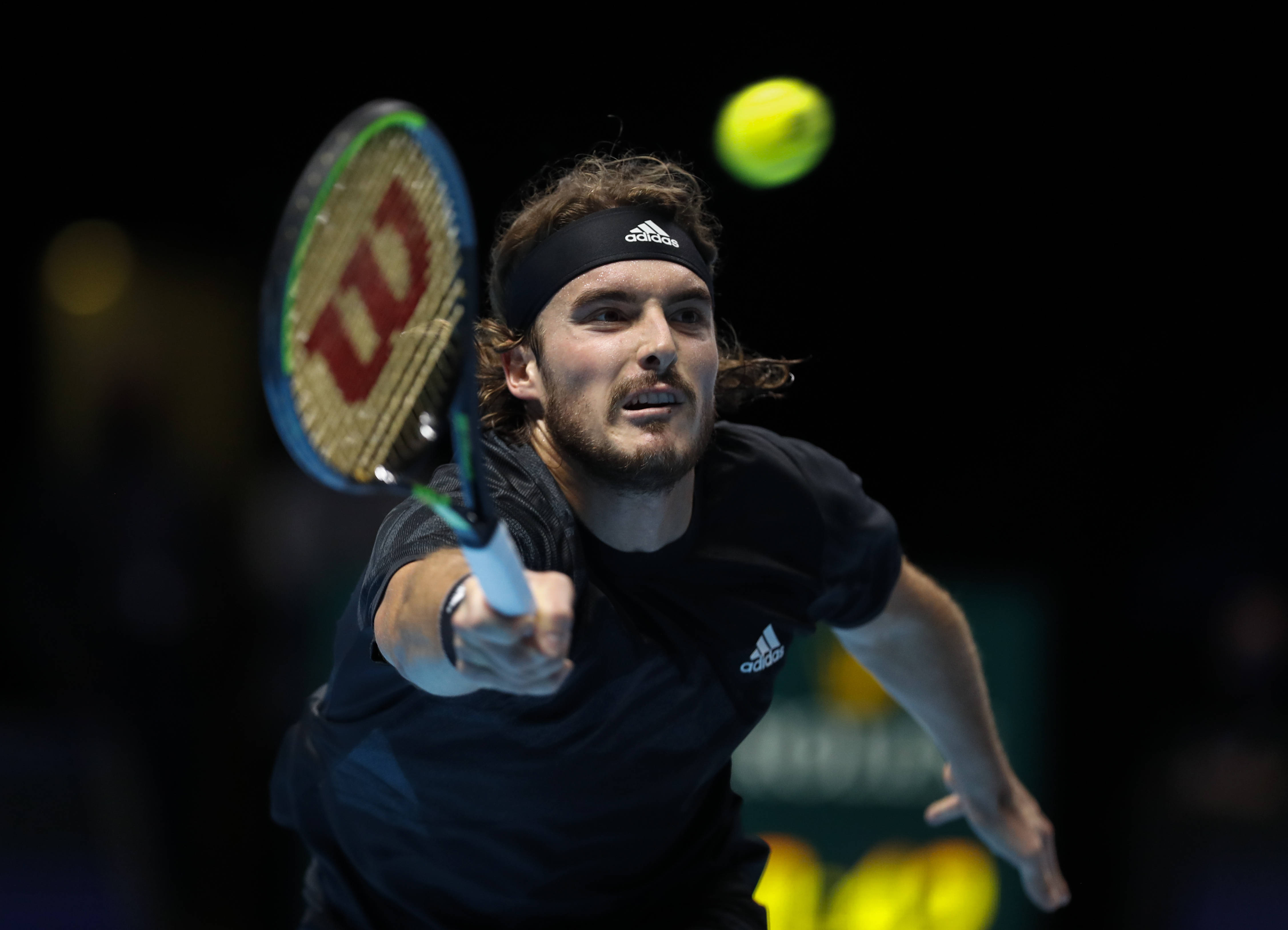 包含世界网球队碾压澳大利亚网球队,西西帕斯统治全场的词条 包含世界网球队碾压澳大利亚网球队,西西帕斯统治全场的词条