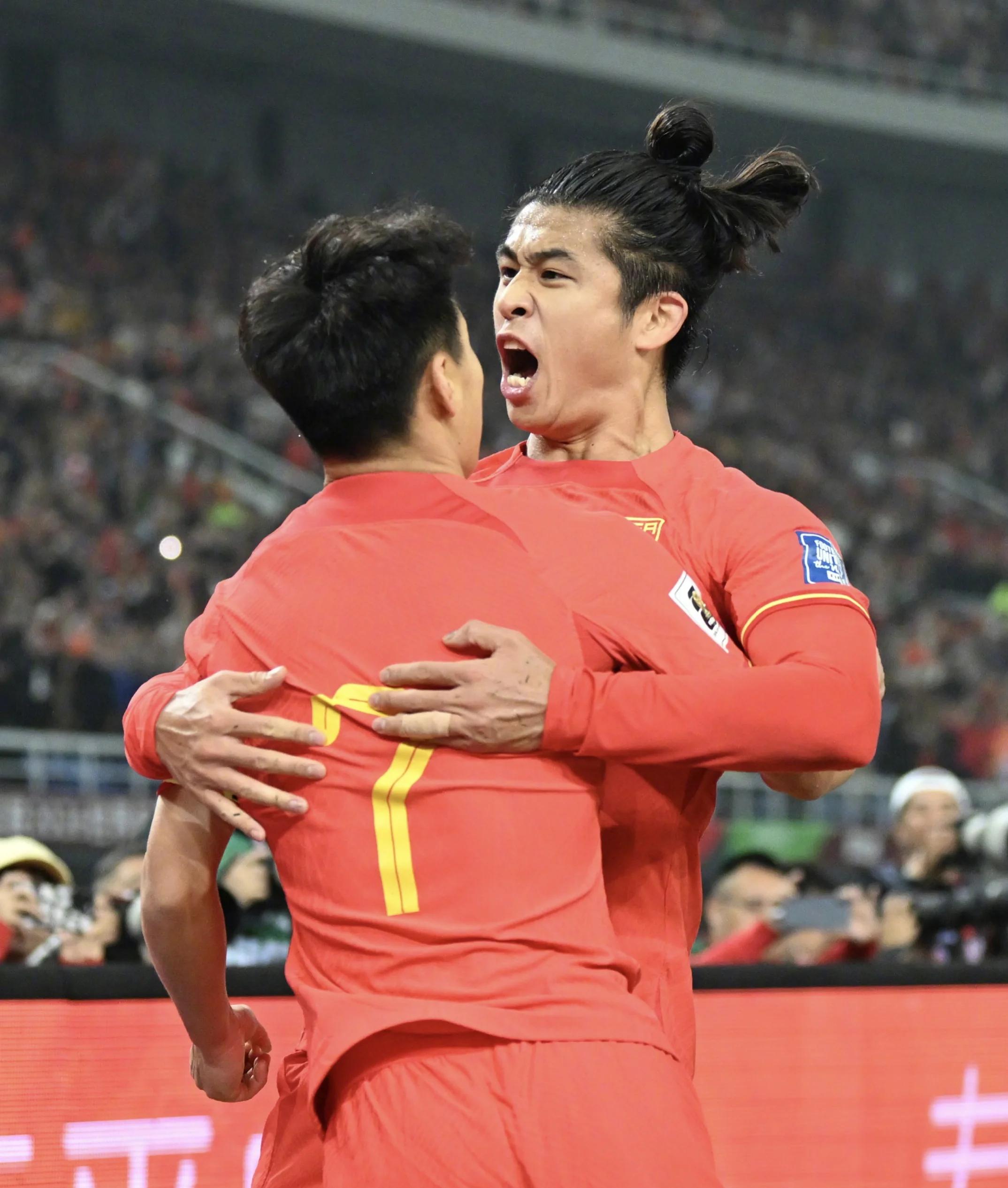 泰国队翻盘印尼队,郑思维关键制胜的简单介绍 泰国队翻盘印尼队,郑思维关键制胜的简单介绍